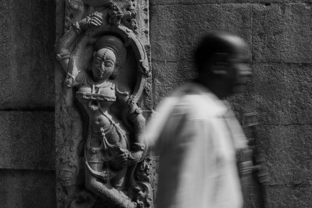 Keerthana & Anjan, Bhoganandishwara Temple, Nandi Hills, photograph 11